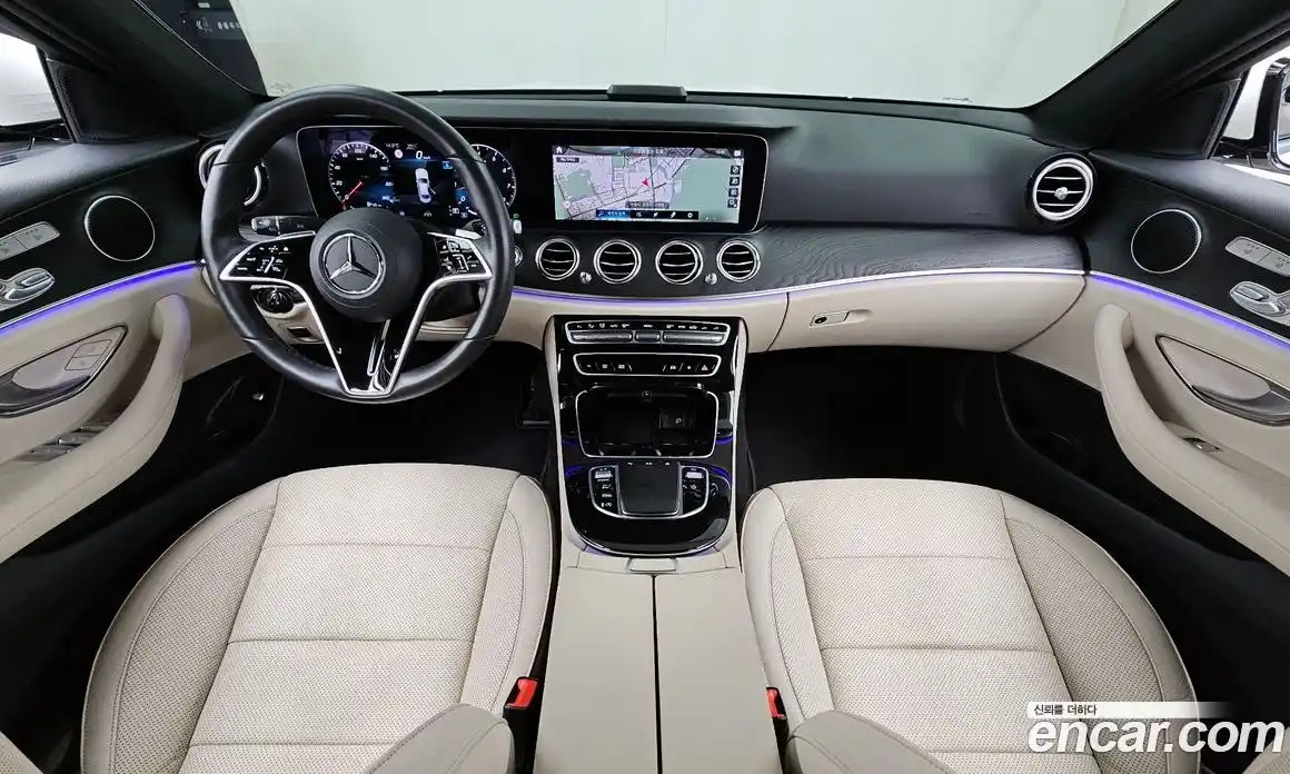 Mercedes-Benz E-Class 2023 2.0 гидро, фото 7