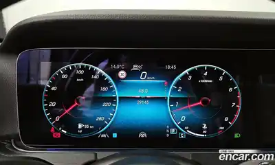 Mercedes-Benz E-Class 2023 2.0 гидро, миниатюра 8