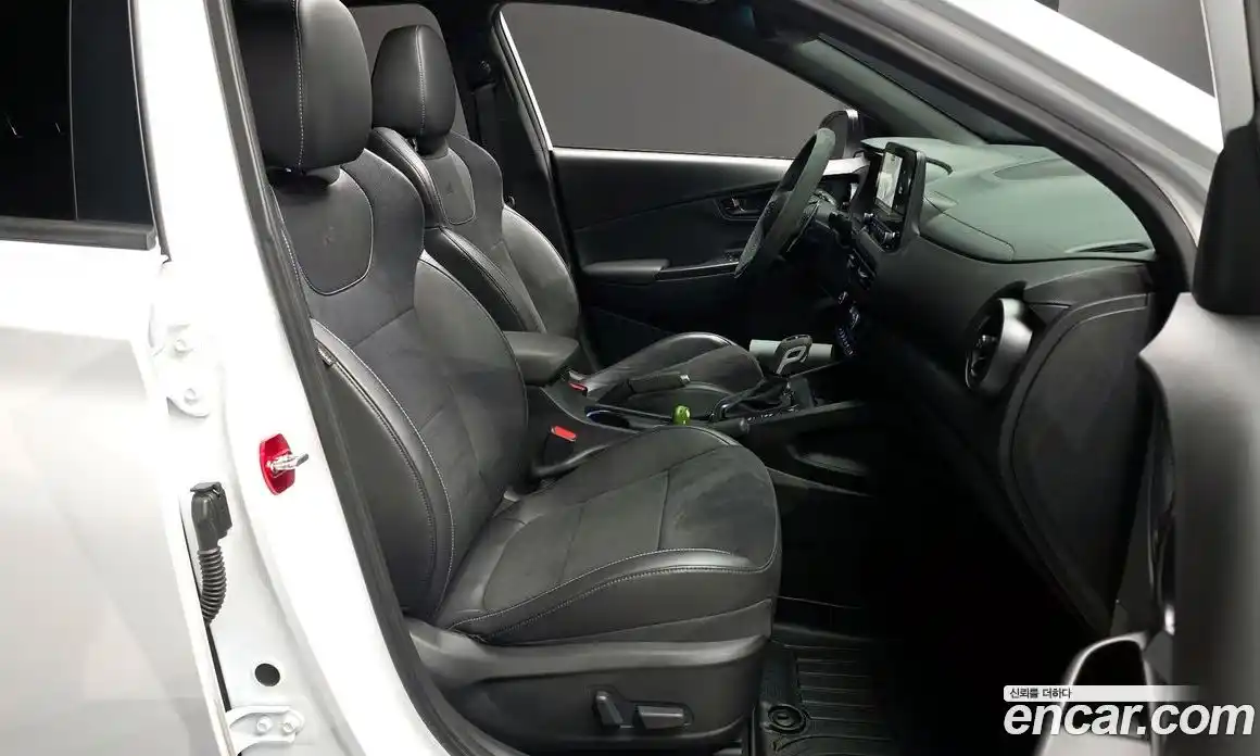 Hyundai Kona 2021 2.0 Автомат в Москве № 1008855, фото 11