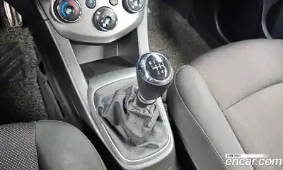 Chevrolet Aveo 2015 1.4 Механическая в Москве № 1012105, миниатюра 9