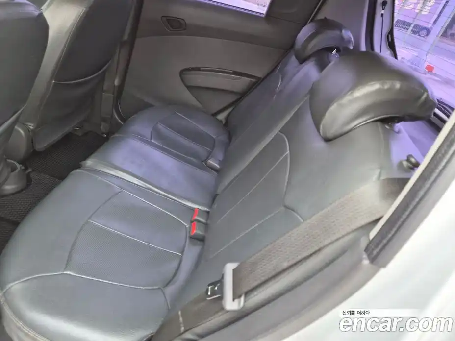 Chevrolet Spark 2013 1.0 Автомат в Москве № 1012704, фото 10