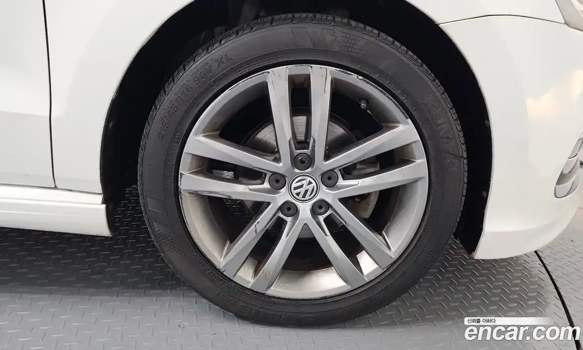 Volkswagen Polo 2015 1.4 гидро в Москве № 1014632, фото 5
