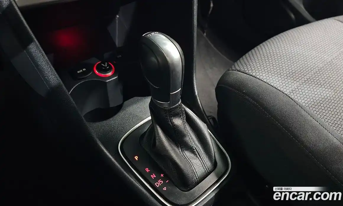 Volkswagen Polo 2015 1.4 гидро в Москве № 1014632, фото 9