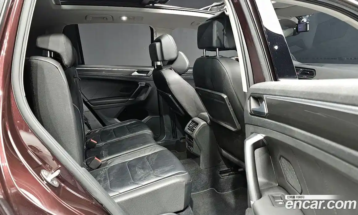 Volkswagen Tiguan 2018 2.0 гидро в Москве № 1014662, фото 11