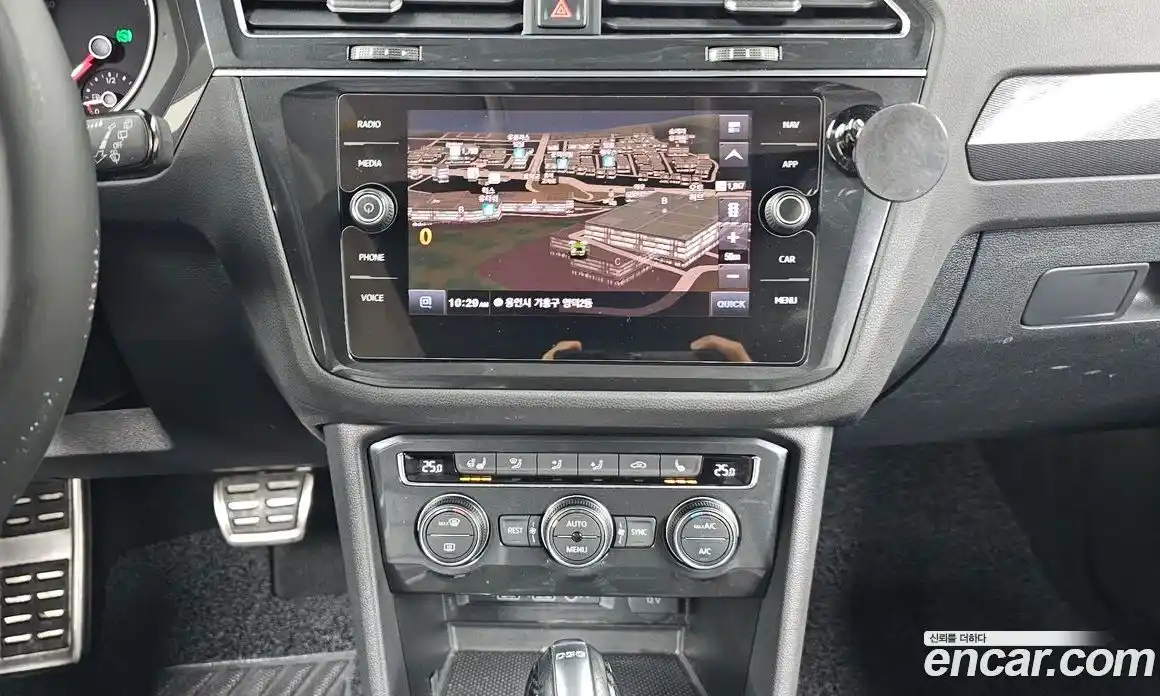 Volkswagen Tiguan 2018 2.0 гидро в Москве № 1014713, фото 15