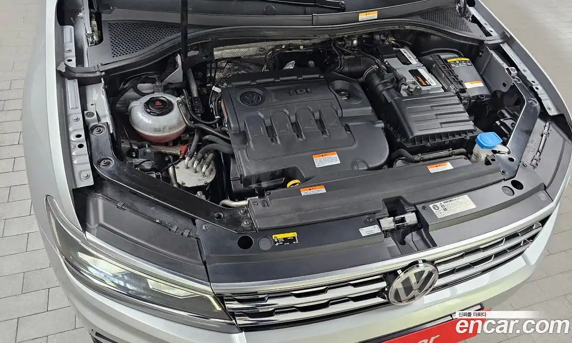 Volkswagen Tiguan 2018 2.0 гидро в Москве № 1014713, фото 6