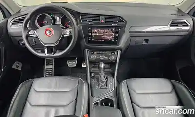Volkswagen Tiguan 2018 2.0 гидро в Москве № 1014713, миниатюра 7