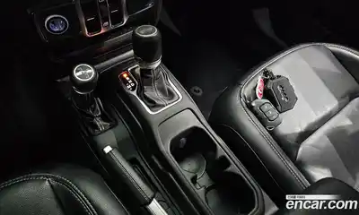 Jeep Wrangler 2021 2.0 гидро в Москве № 1014896, миниатюра 9