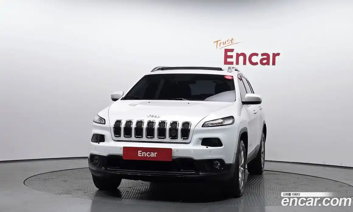 Jeep Cherokee 2017 2.4 гидро в Москве № 1015092, фото 3