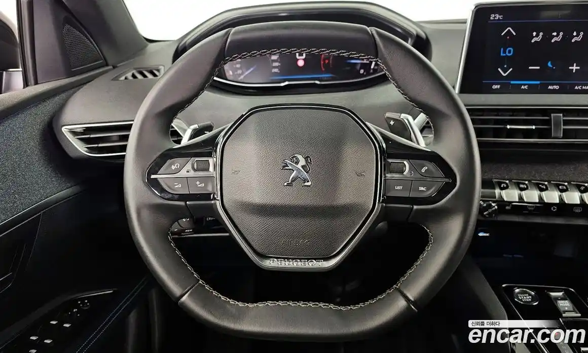 Peugeot 5008 2024 1.2 гидро в Москве № 1015777, фото 13