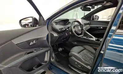 Peugeot 5008 2024 1.2 гидро в Москве № 1015777, миниатюра 10