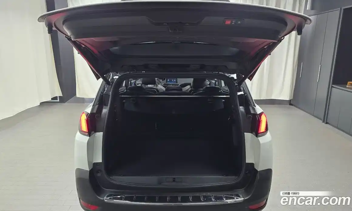 Peugeot 5008 2021 1.5 гидро в Москве № 1015860, фото 20