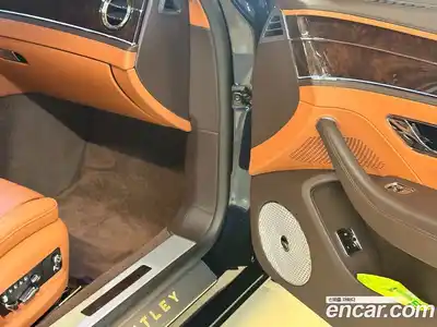 Bentley Flying Spur 2021 4.0 гидро в Москве № 1016080, миниатюра 12