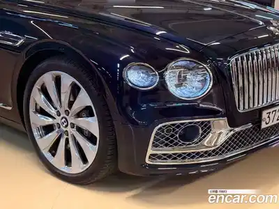Bentley Flying Spur 2021 4.0 гидро в Москве № 1016080, миниатюра 4