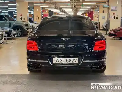 Bentley Flying Spur 2021 4.0 гидро в Москве № 1016080, миниатюра 6