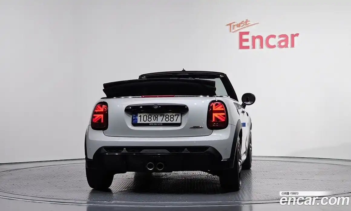 Mini Cooper Convertible 2023 2.0 гидро в Москве № 135047, фото 4
