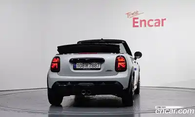 Mini Cooper Convertible 2023 2.0 гидро в Москве № 135047, миниатюра 4