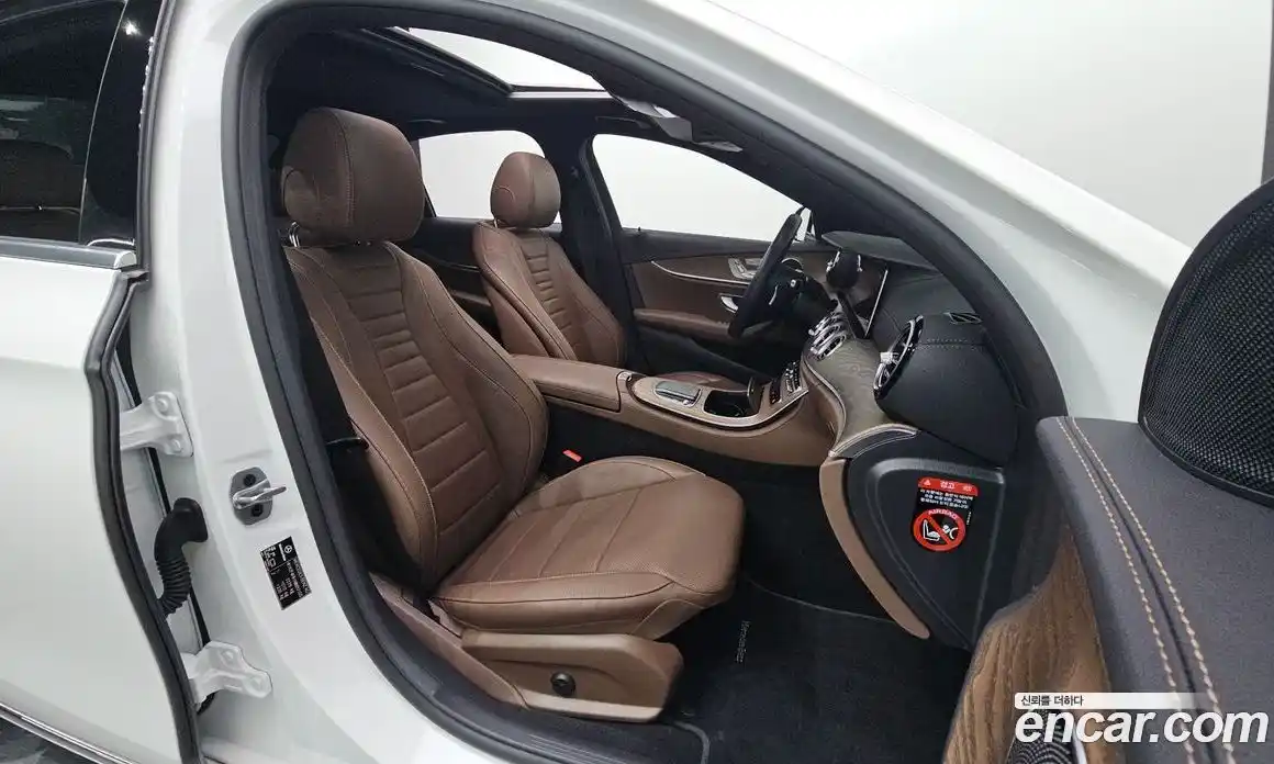 Mercedes-Benz E-Class 2022 2.0 гидро в Москве № 139973, фото 11
