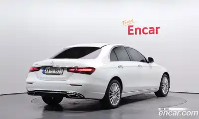 Mercedes-Benz E-Class 2022 2.0 гидро в Москве № 139973, миниатюра 2