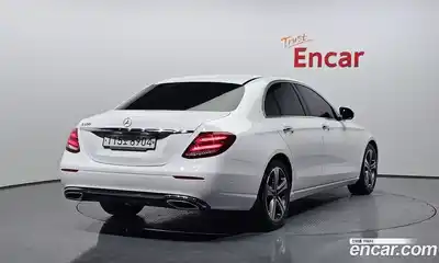 Mercedes-Benz E-Class 2018 2.0 гидро в Москве № 142346, миниатюра 2