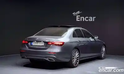 Mercedes-Benz E-Class 2022 2.0 гидро в Москве, миниатюра 2