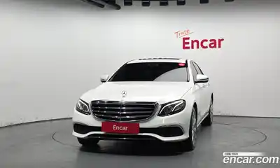Mercedes-Benz E-Class 2018 2.0 гидро в Москве, миниатюра 3