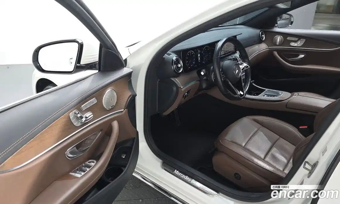 Mercedes-Benz E-Class 2022 1.9 гидро в Москве, фото 11