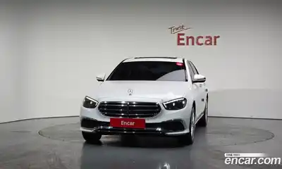 Mercedes-Benz E-Class 2022 1.9 гидро в Москве, миниатюра 3