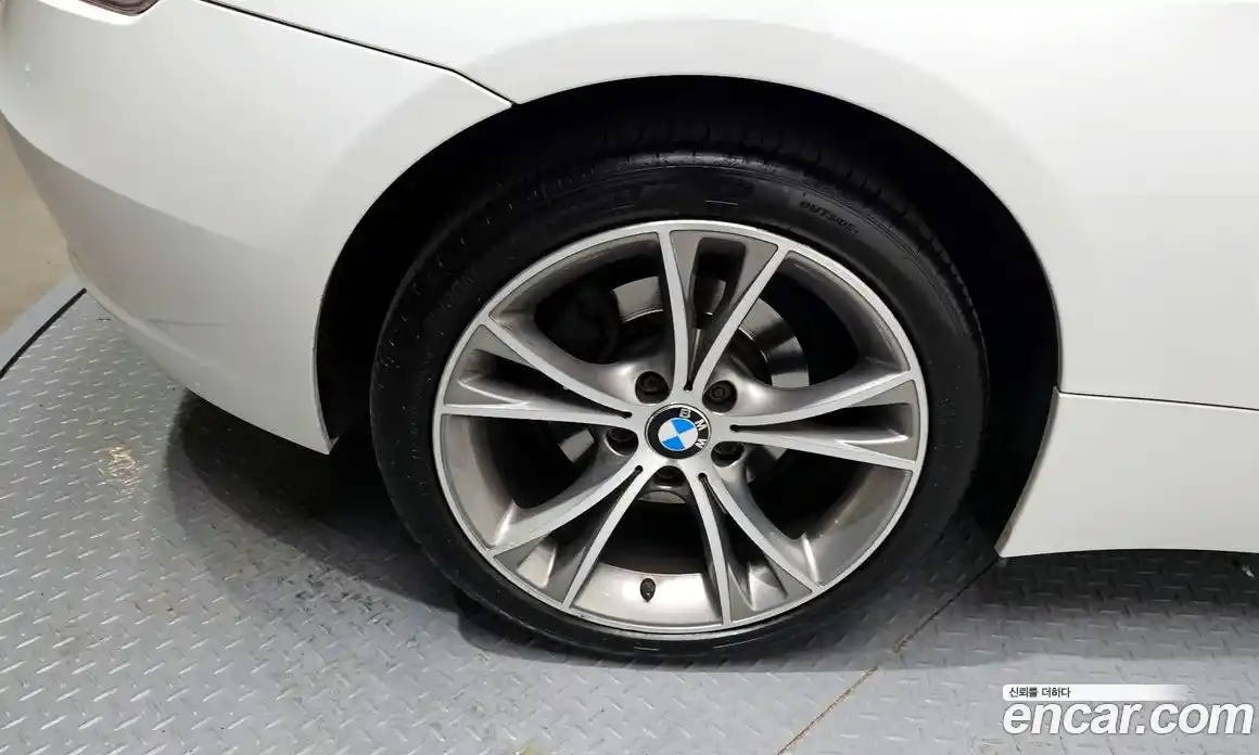 BMW Z4 2014 2.0 гидро в Москве № 159143, фото 5