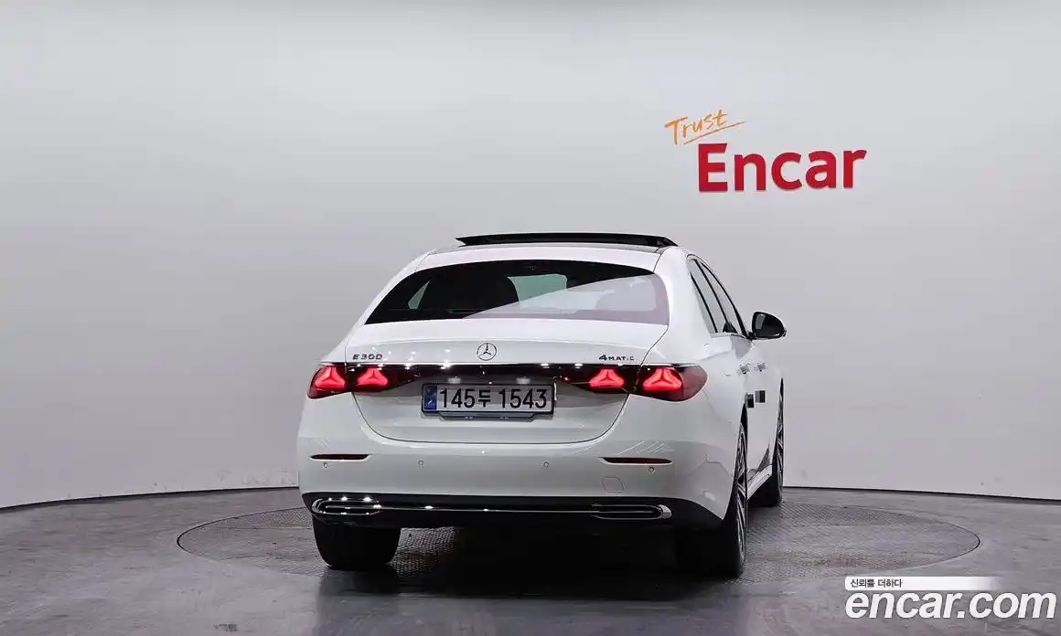 Mercedes-Benz E-Class 2025 2.0 гидро в Москве № 160221, фото 4