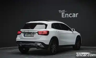 Mercedes-Benz GLA-Class 2018 2.0 гидро в Москве № 160782, миниатюра 2