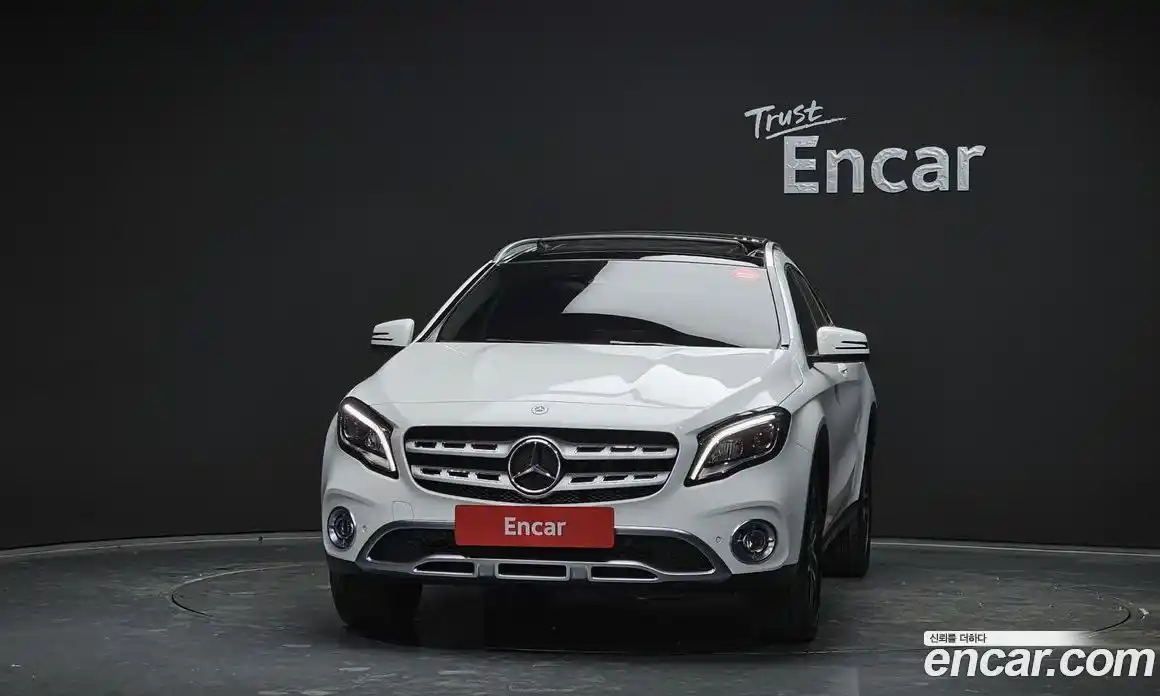 Mercedes-Benz GLA-Class 2018 2.0 гидро в Москве № 160782, фото 3
