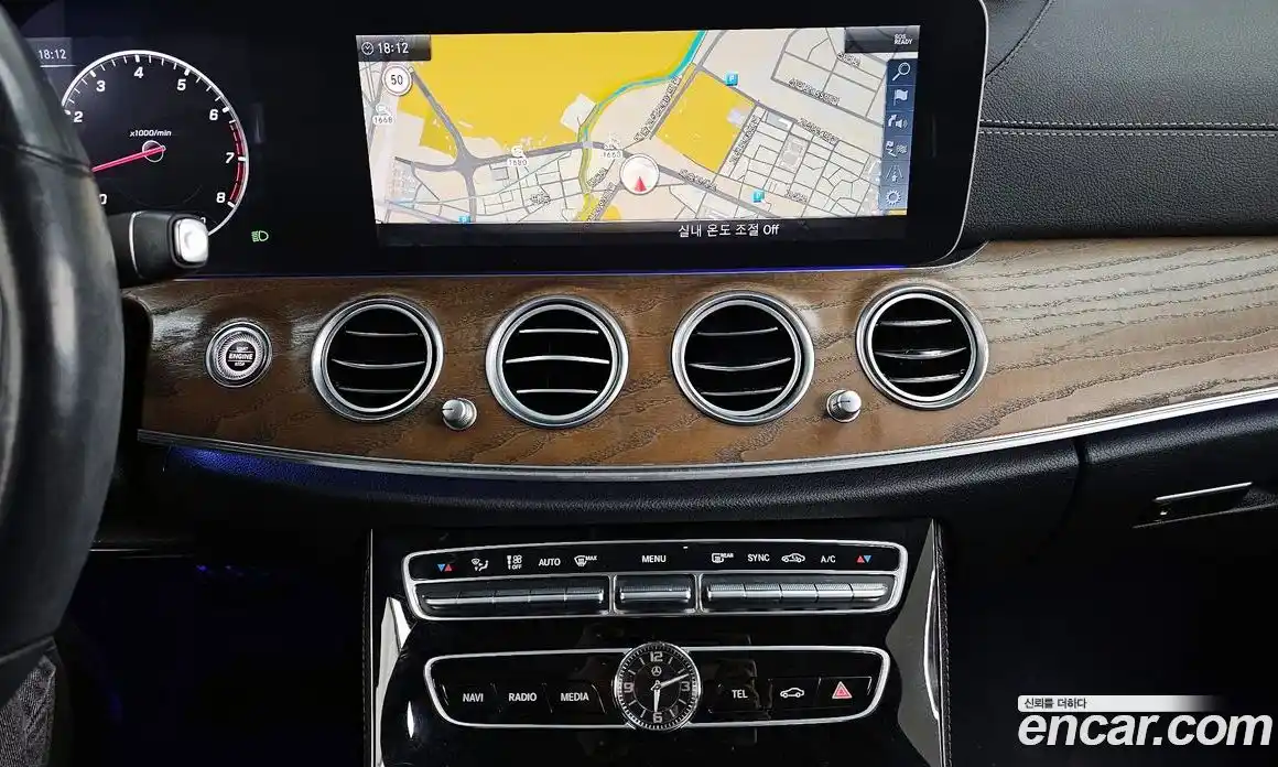 Mercedes-Benz E-Class 2019 2.0 гидро в Москве, фото 14