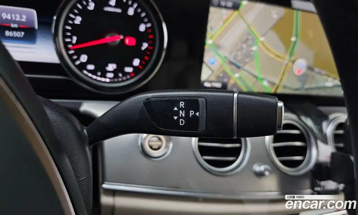 Mercedes-Benz E-Class 2018 2.0 гидро в Москве № 161678, фото 9