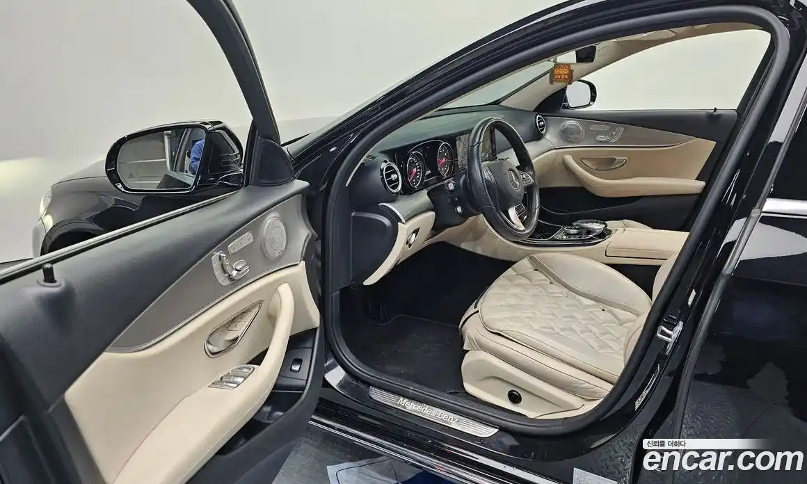 Mercedes-Benz E-Class 2018 2.0 гидро в Москве № 161678, фото 10