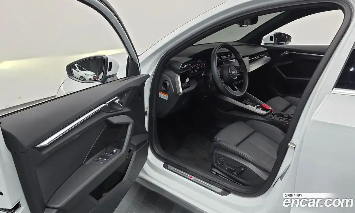 Audi A3 2023 2.0 гидро в Москве № 162281, фото 11