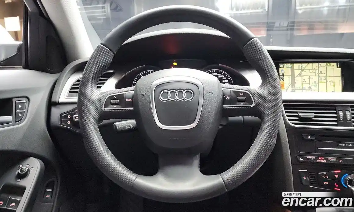 Audi A4 2011 2.0 гидро в Москве № 163375, фото 13