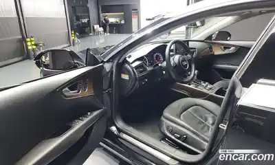 Audi A7 2014 3.0 гидро в Москве № 163694, миниатюра 10
