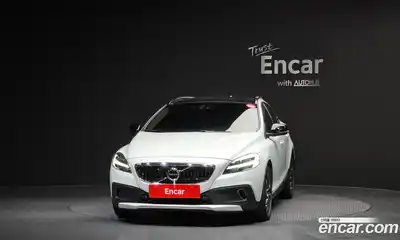 Volvo V40 2018 2.0 гидро в Москве № 164361, миниатюра 3