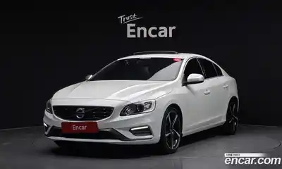 Volvo S60, 2015