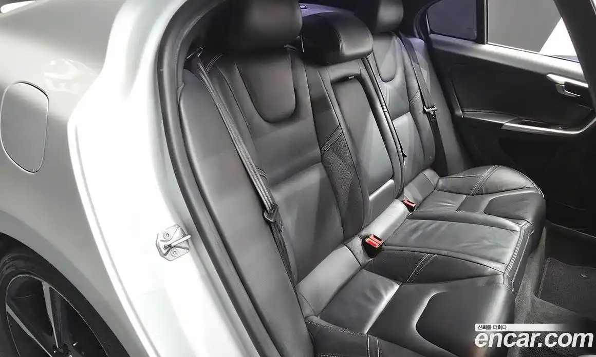 Volvo S60 2015 2.0 гидро в Москве № 164594, фото 12