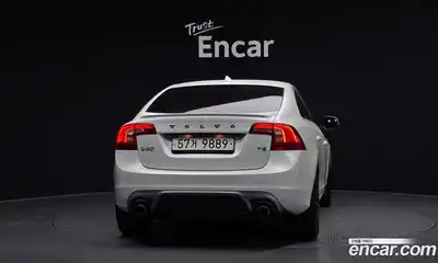 Volvo S60 2015 2.0 гидро в Москве № 164594, миниатюра 4
