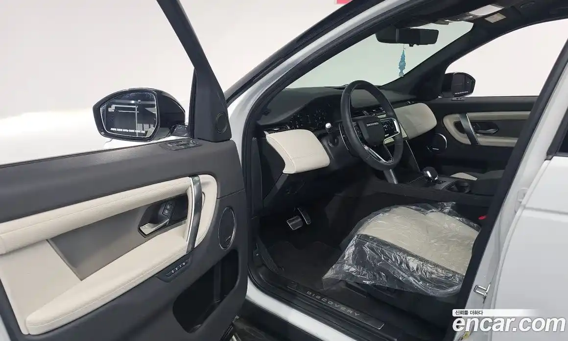 Land Rover Discovery Sport 2024 2.0 гидро в Москве № 166001, фото 9