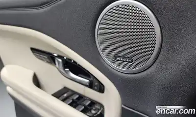 Land Rover Range-Rover Evoque 2017 2.0 гидро в Москве № 166210, миниатюра 12