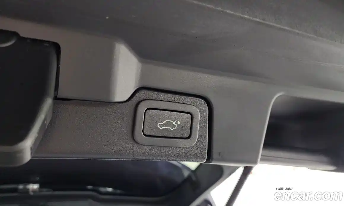 Land Rover Range-Rover Evoque 2017 2.0 гидро в Москве № 166210, фото 19