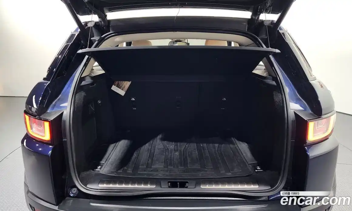 Land Rover Range-Rover Evoque 2017 2.0 гидро в Москве № 166210, фото 20