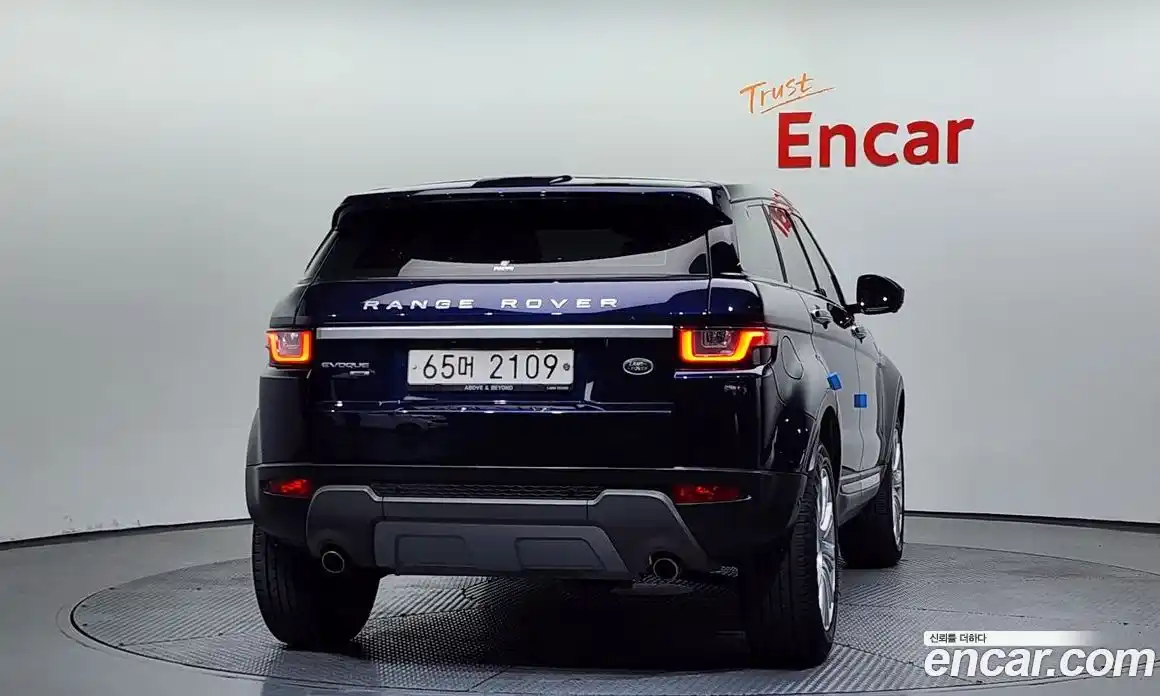 Land Rover Range-Rover Evoque 2017 2.0 гидро в Москве № 166210, фото 4