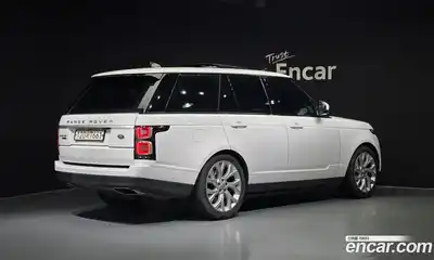 Land Rover Range-Rover 2018 4.4 гидро в Москве № 166520, миниатюра 2