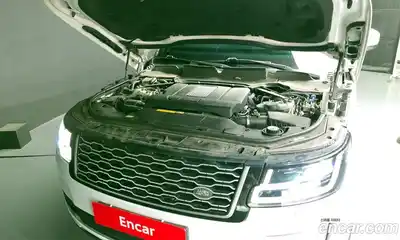Land Rover Range-Rover 2018 4.4 гидро в Москве № 166520, миниатюра 6