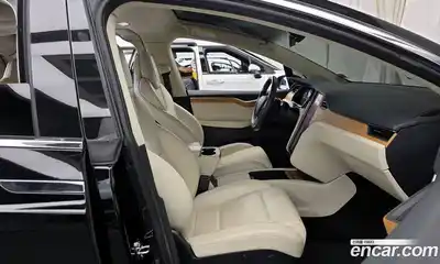 Tesla Model X 2019 0.3 гидро в Москве № 167741, миниатюра 11